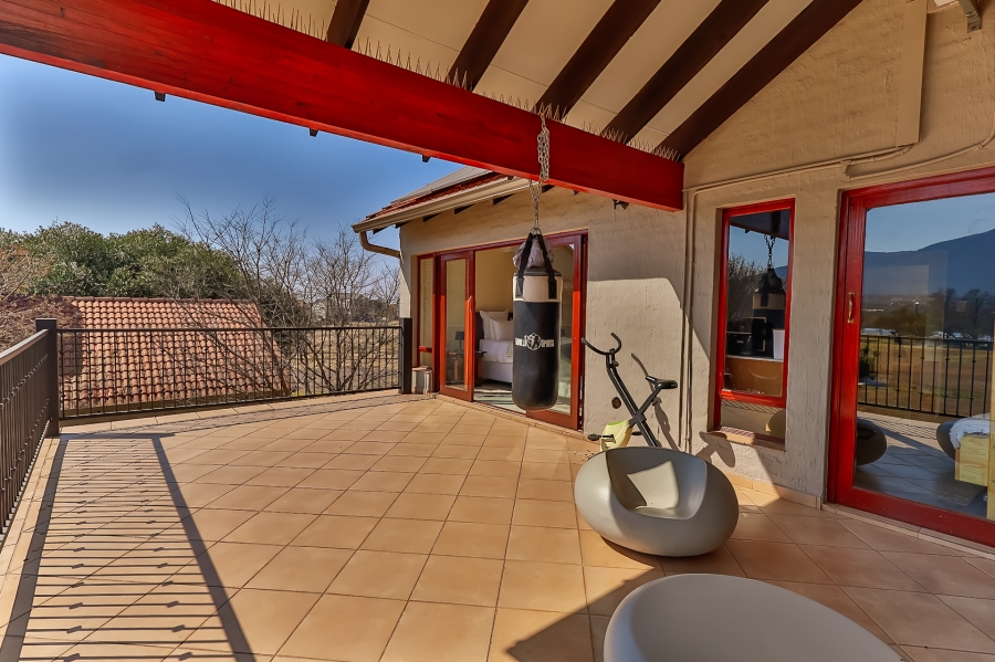 3 Bedroom Property for Sale in The Coves North West